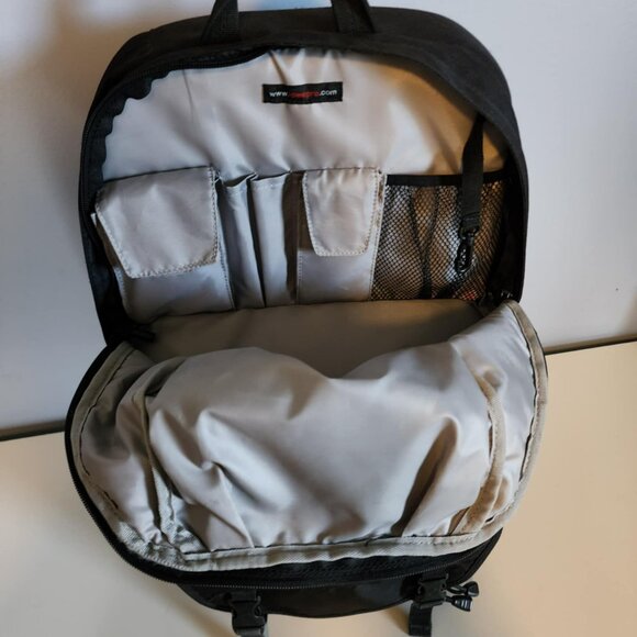 EUC Lowepro Camera Backpack with tons of storage! - Picture 9 of 11